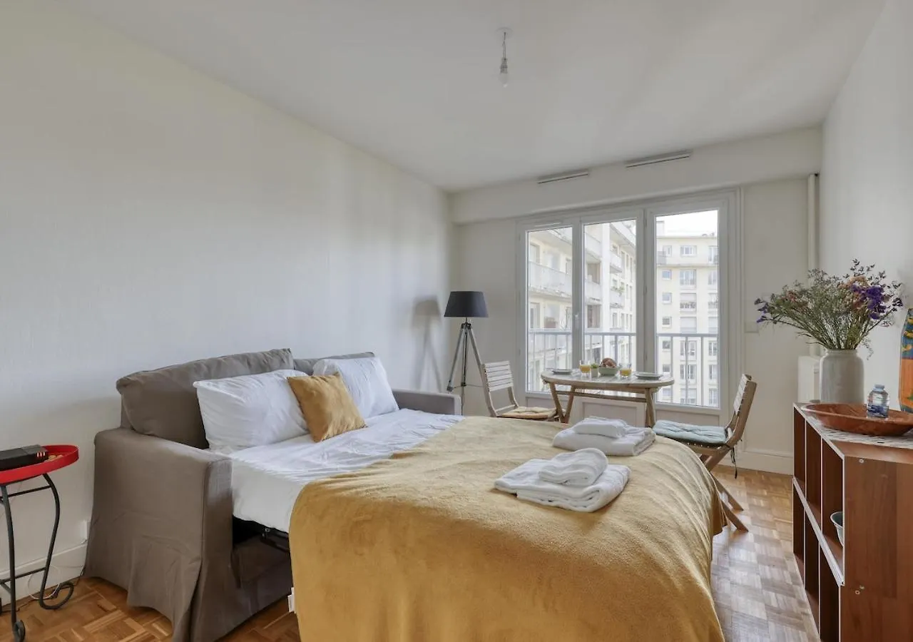 Lägenhet Bright Studio In The Heart Of Butte Aux Cailles Paris