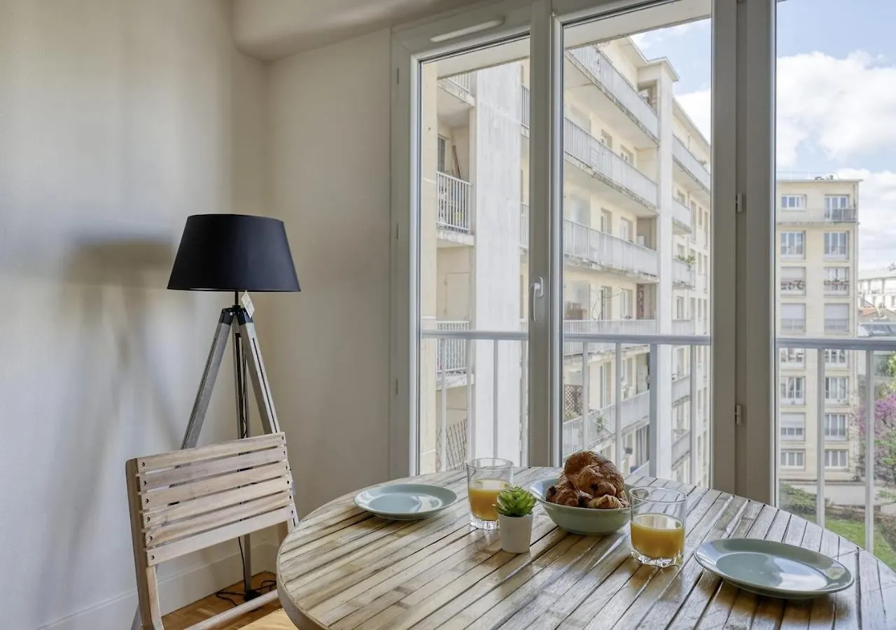 Apartment Bright Studio In The Heart Of Butte Aux Cailles Paris Frankreich